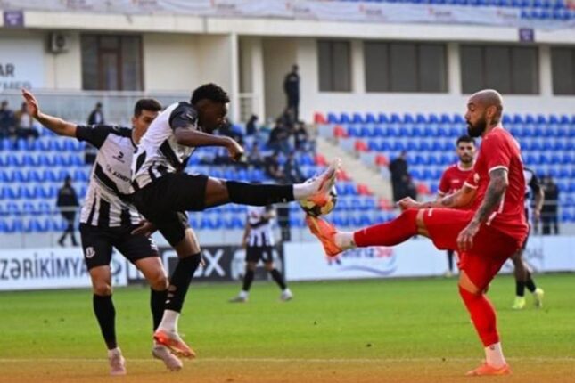 “Araz-Naxçıvan” “Karvan-Yevlax”a, “Şamaxı” “Sumqayıt”a qarşı