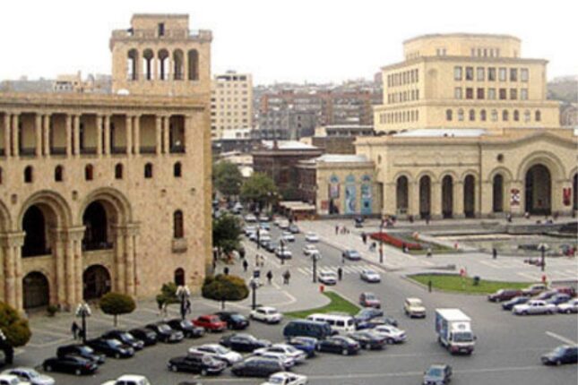 Erməni mediası “Azərbaycan-İran savaşı” başladıb