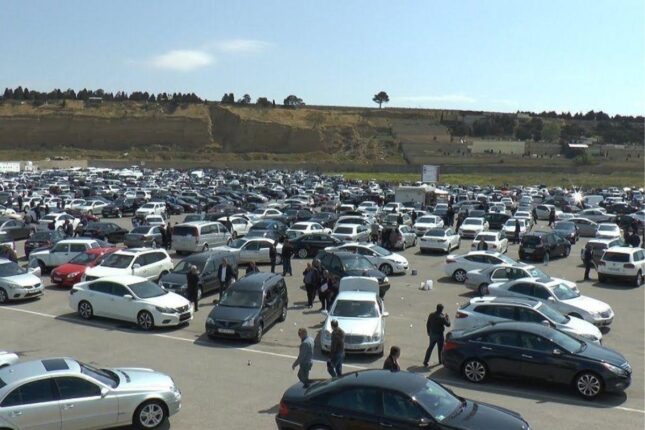 Azərbaycanda bəzi avtomobillərin qiyməti bahalaşır