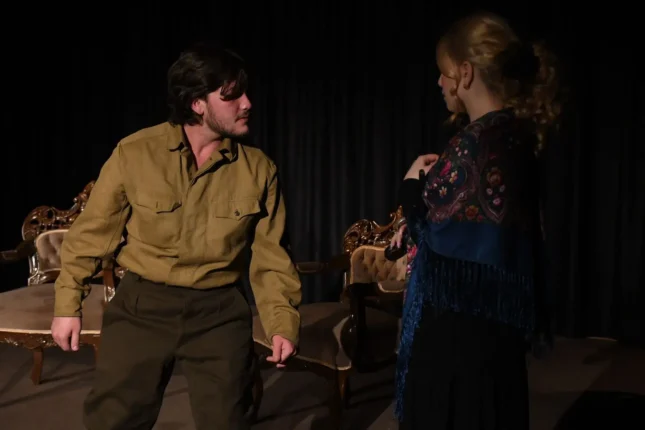 “Ayı”  tamaşasının premyerası keçirilib – FOTOLAR