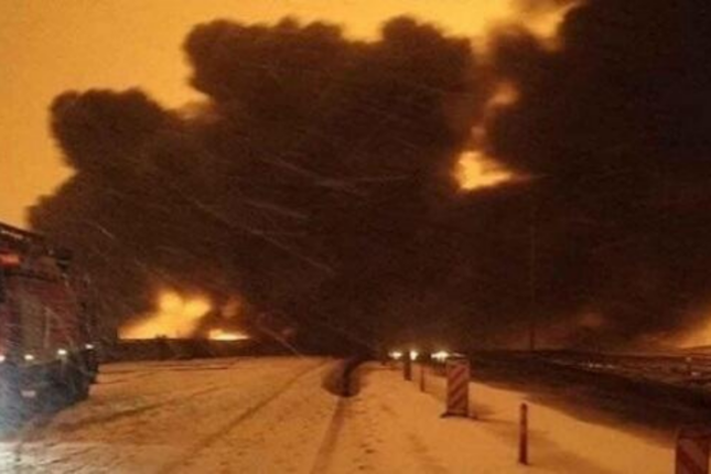 İran Səudiyyənin neft emalı zavodunu vurdu – Video