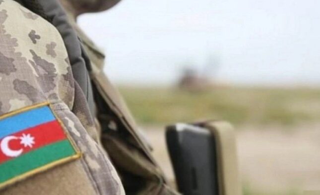 Hərbçilərə maaşdan əlavə hansı ödənişlər verilir? – SİYAHI