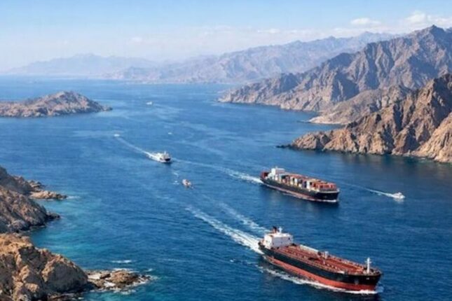 İran Hörmüzdən imtina etməyəcək