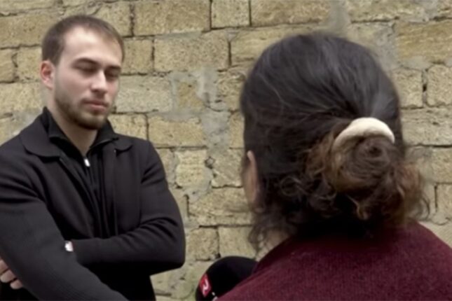 “Evdən tez-tez qaçırdı, 3 aydır xəbərim yoxdur” – 14 yaşlı qızın anası (VİDEO)