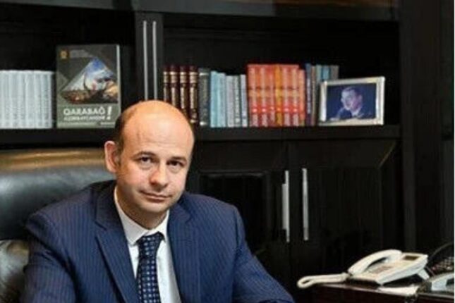 Donanmanın idarəçiliyi ona tapşırıldı