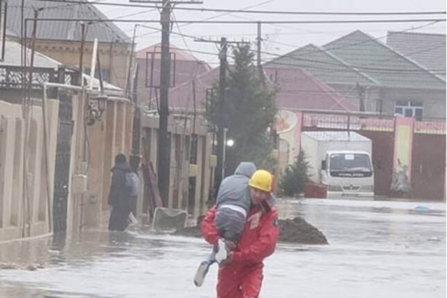 Yağış yağdı, Bakı batdı kimdir günahkar? (VİDEO)