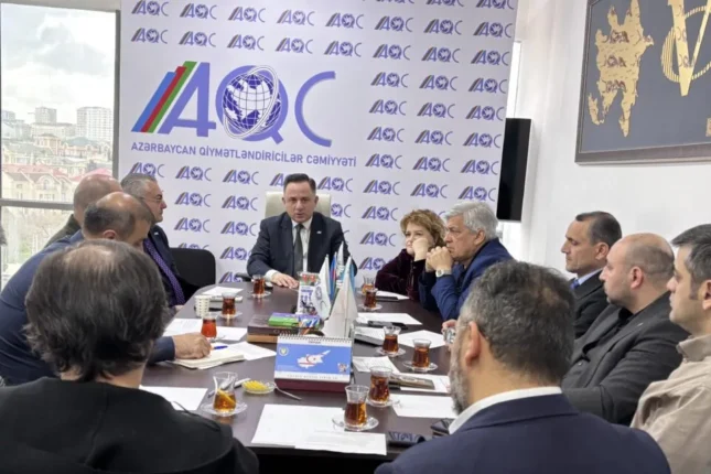 Daha iki tanınmış ekspert AQC-yə qoşuldu – FOTOLAR