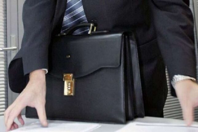 Bu şəxslər məcburi işdən çıxarılacaq