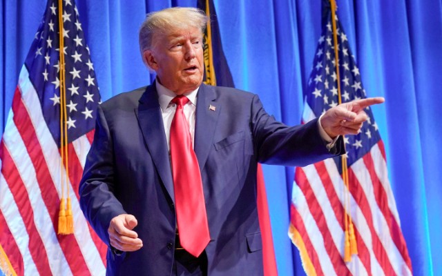 “Almaniya dağılmış ölkəsini düzəltsin” – Tramp