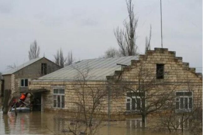 Sel nəticəsində dağılan evlərin tikintisi həyata keçiriləcək