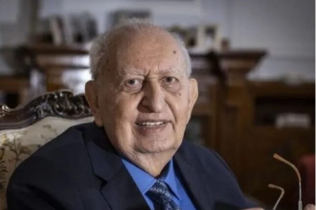 Türkiyə parlamentinin keçmiş sədri VƏFAT ETDİ