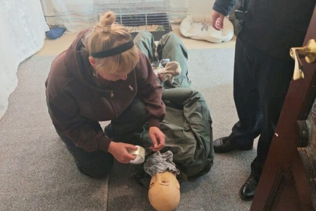 Ərinin söyüşlərindən bezib ağzını skoçladı, kişi boğulub öldü