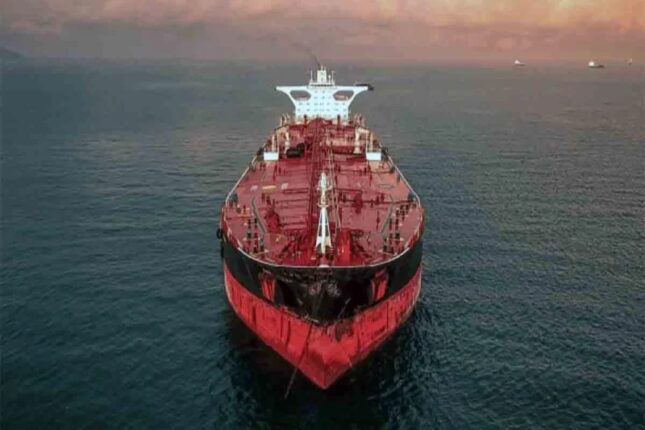 Körfəzdə İsrailə məxsus neft tankeri vuruldu – SEPAH