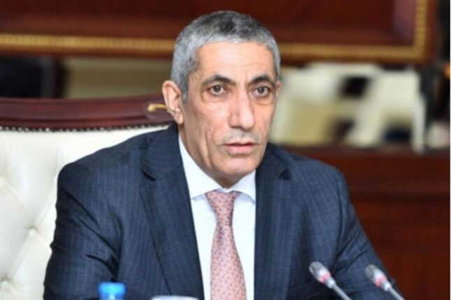 “Azərbaycandan qadın paltarında qaçan…” – Siyavuş Novruzovdan SƏRT ÇIXIŞ