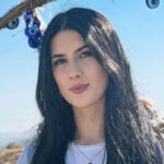 muellime-gulle-atan-sagirdi-bagislamaq-olarmi