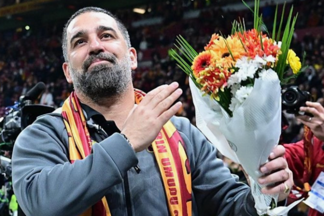 Arda Turan futbol tarixinə düşdü