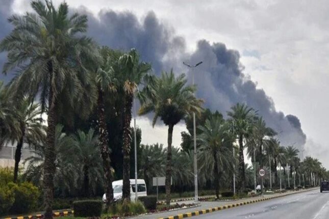 İran Küveytdə hökumət binasını vurdu