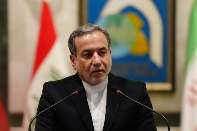 Əraqçi Pakistanda Munirlə görüşdü