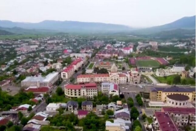 Separatçıdan iddia: “Qarabağı SES-lərə görə verdilər”