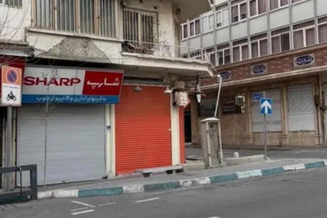 Tehran küçələrinə cəza dəstələri yerləşdirilir: Nə baş verir?