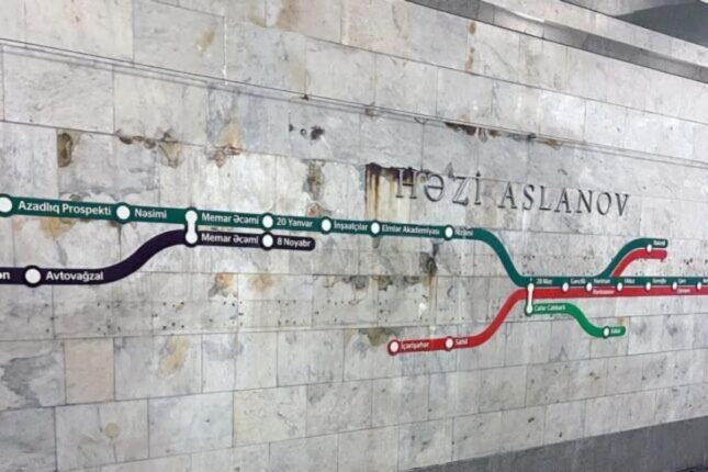 Metroda qısaqapanma buna görə iflic olur – Memar