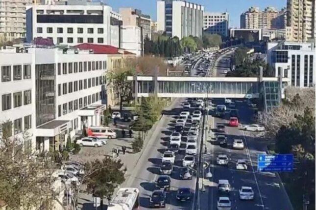 Bu yollarda sıxlıq var – SİYAHI