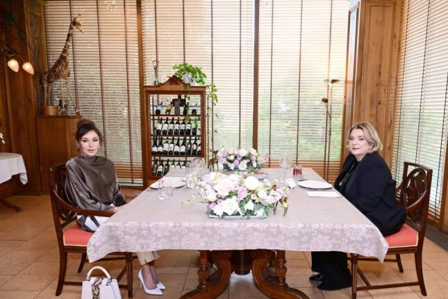 Tbilisidə Mehriban Əliyevanın şərəfinə lanç verildi (FOTO)