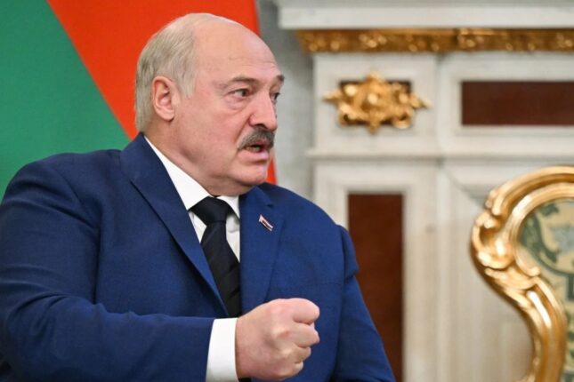 Lukaşenko Putinlə Trampı imperator adlandırdı