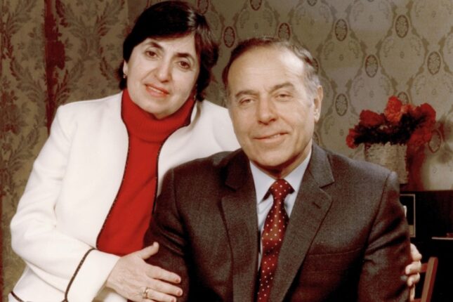 Görkəmli oftalmoloq Zərifə Əliyevanın doğum günüdür