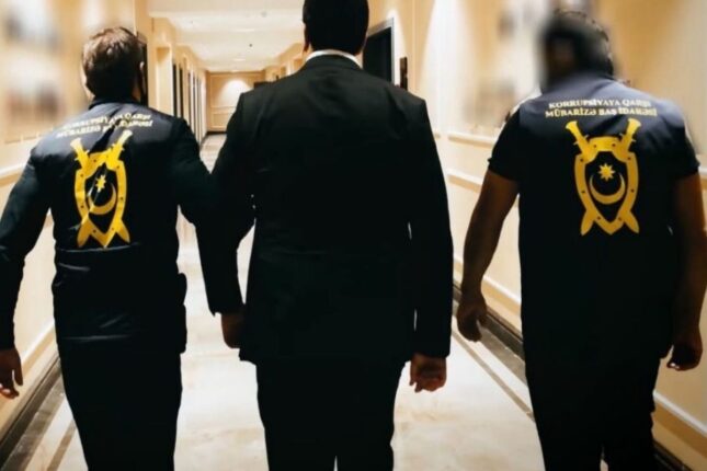 Dövlət Xidmətinin 4 rayonunda rüşətlə bağlı əməliyyat keçirildi – Saxlanılanlar var