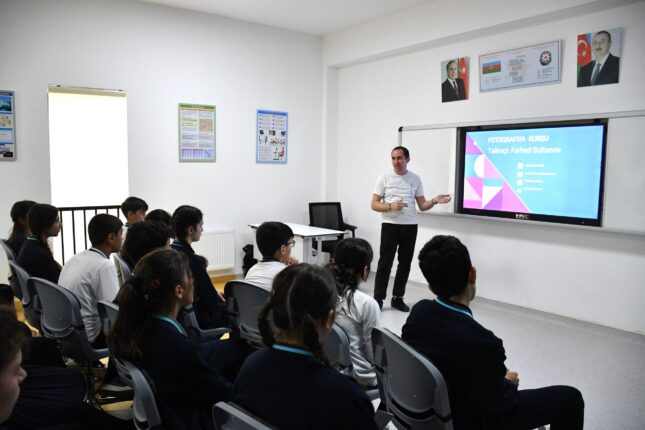 Cəbrayılda “Obyektivdə Zaman və Memarlıq” adlı Foto Müsabiqəsi çərçivəsində təlim keçirilib