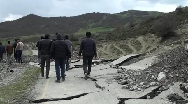 Bu kəndə getmək mümkün deyil – Vəziyyət ağırlaşır
