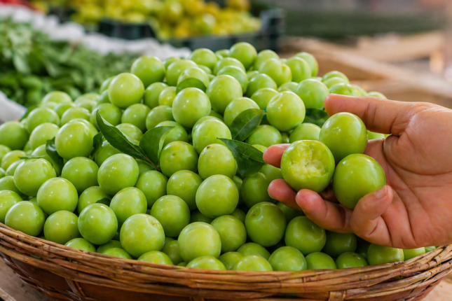 Bakıda 1 kq alça, görün, neçəyə SATILIR