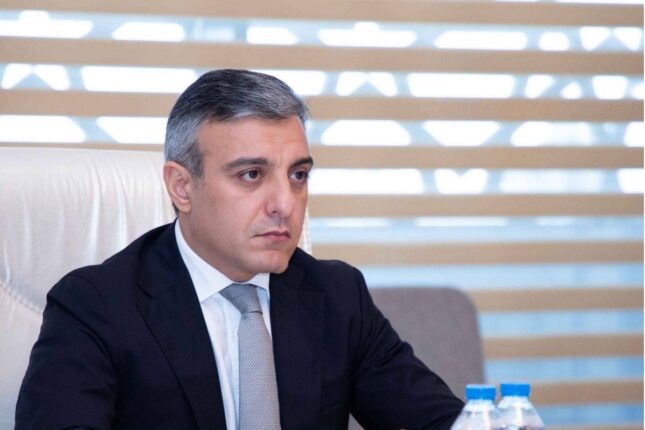 AAYDA-nın “torpaqyeyən” məmurları