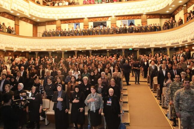 Aprel döyüşlərinə həsr olunmuş “Zəfər yolu” adlı layihə təqdim edilib – FOTO