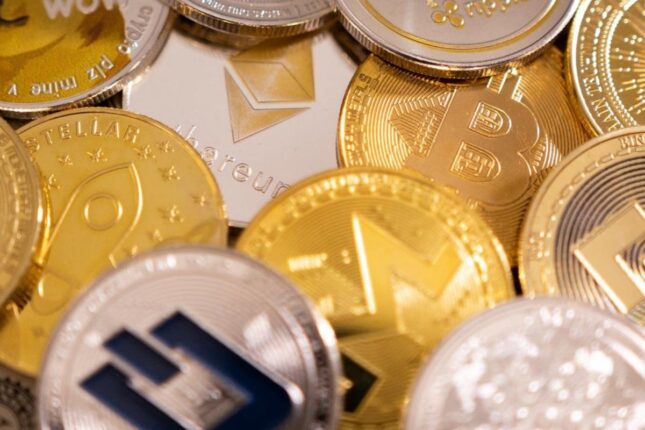 İranın yarım milyardlıq kriptovalyutasını ələ keçirdilər