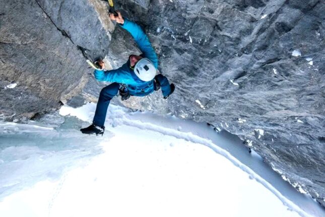 Azərbaycanlı alpinist 9-cu yüksək zirvəni fəth etdi-FOTO