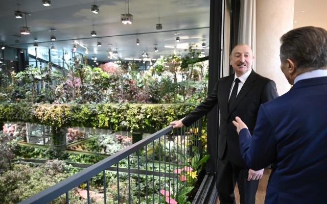 Azərbaycan Prezidentinin şərəfinə lanç verildi – FOTOLAR