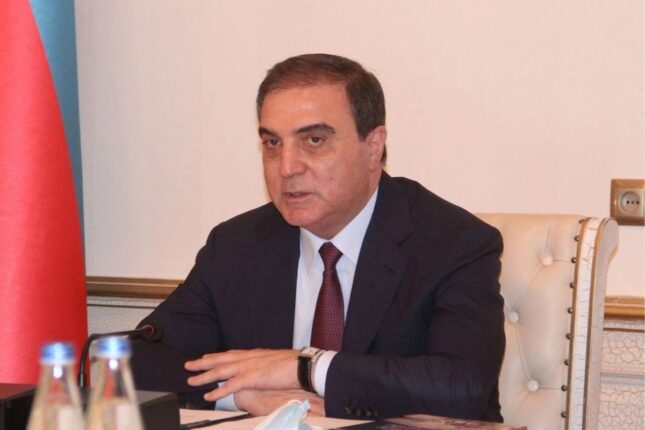 Gəncədə abadlıq adı ilə yeyinti: Yüz minlər  necə yoxa çıxıb?