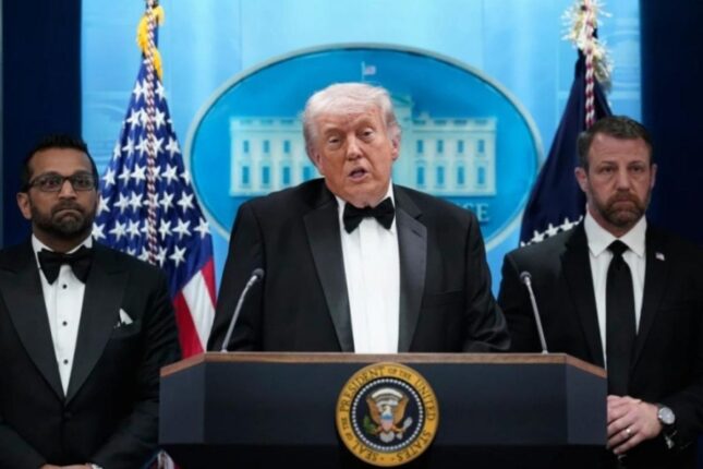 Qəbulda atəş açan şəxsin bir neçə silahı olub – Tramp