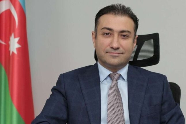 Anar Bayramov Güllü İbadovanı vəzifədən kənarlaşdırdı