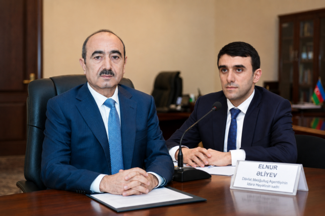 Əli Həsənovun kadrı Bakı Təhsil İdarəsinə rəhbər gətirilir Əli Həsənovun kadrı Bakı Təhsil İdarəsinə rəhbər gətirilir