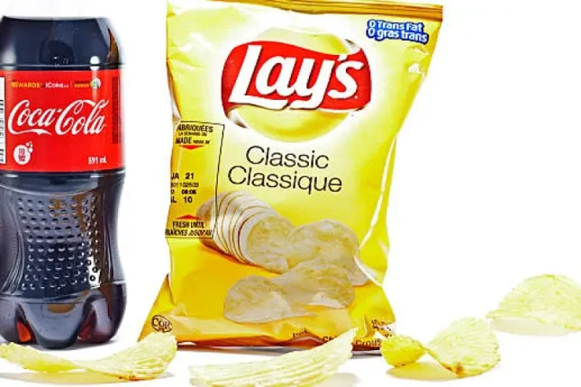 Coca-Cola və çips yeyən 10 yaşlı uşağın mədəsi bu hala düşdü – Video Coca-Cola və çips yeyən 10 yaşlı uşağın mədəsi bu hala düşdü – Video