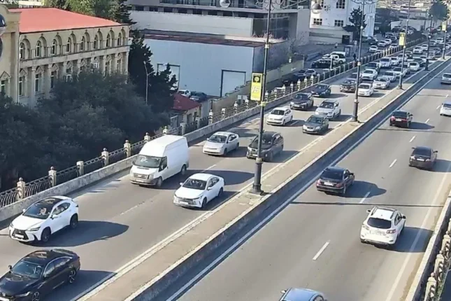 Bakı həftəyə tıxacla başladı – SİYAHI