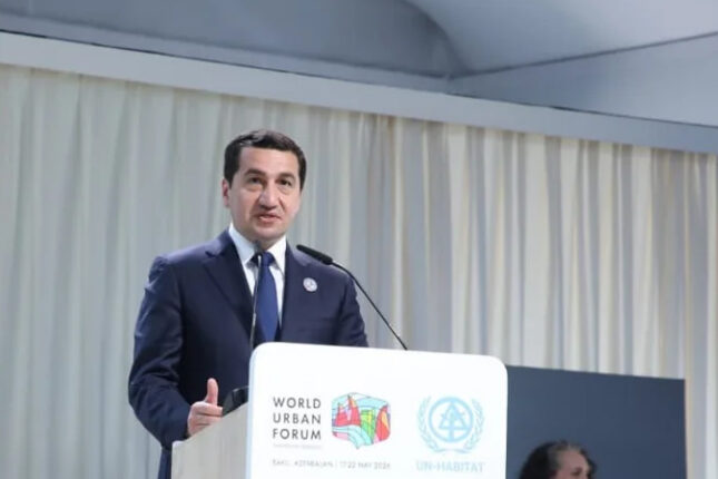 Hikmət Hacıyev: Azərbaycan 300 min məcburi köçkünü mənzillə təmin edib Hikmət Hacıyev: Azərbaycan 300 min məcburi köçkünü mənzillə təmin edib