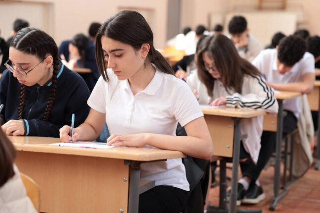 İyunun 7-si onlar coğrafiyadan da imtahan verəcək İyunun 7-si onlar coğrafiyadan da imtahan verəcək