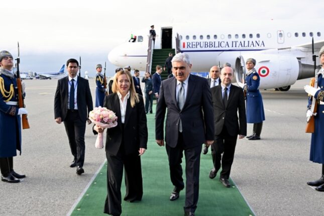 Meloni Azərbaycana gəldi – FOTO