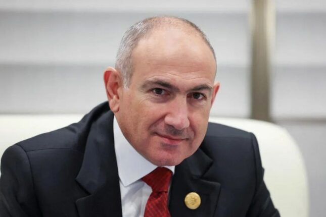 Paşinyan: “Azərbaycanla yeni müqavilələr imzalayacağıq”
