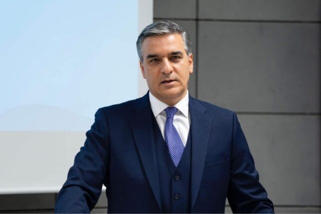 Tatoyan: “Kərki əldə gedərsə….” Tatoyan: “Kərki əldə gedərsə….”