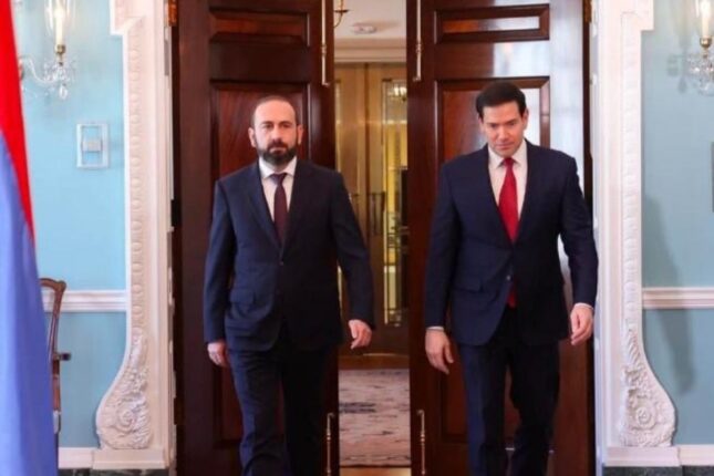 Rubionun İrəvan səfəri: “Ermənistan İrana qarşı hazırlanır”